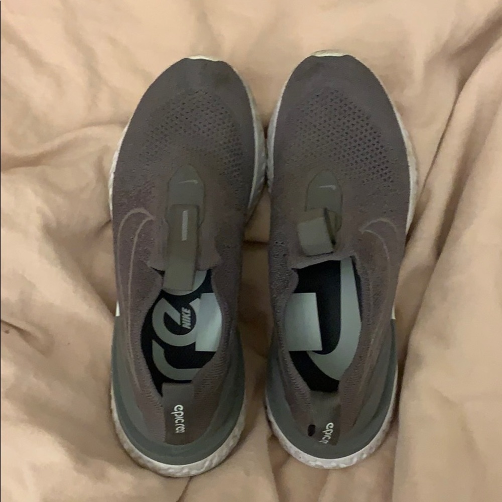 Nike epic react sneakers